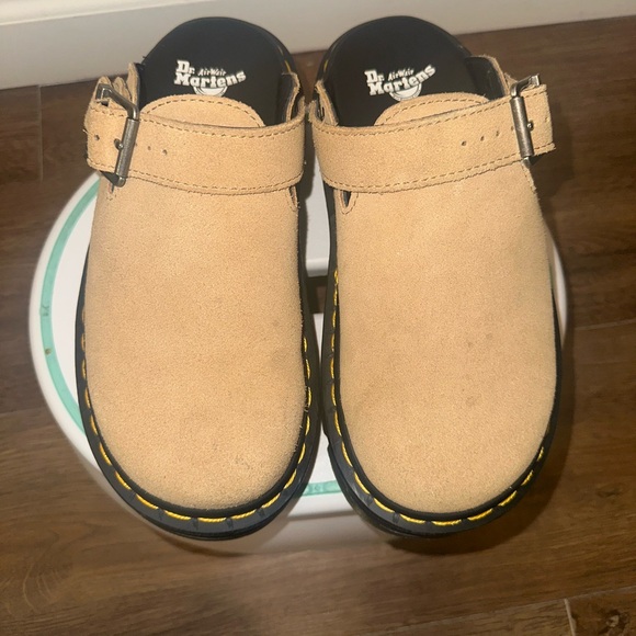 Dr. Martens ZebZag Mule in Savannah Tan - Picture 4 of 8